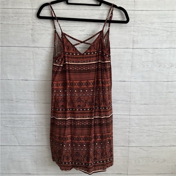 Printed Dress - Picture 3 of 7